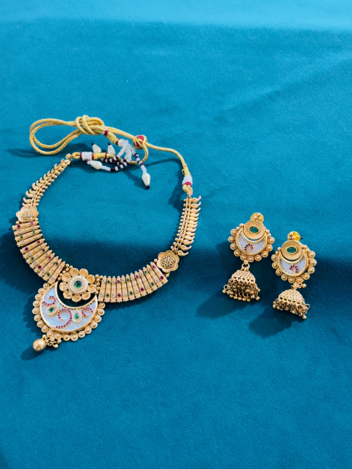 1 gm gold-plated traditional short necklace set (D no.123)